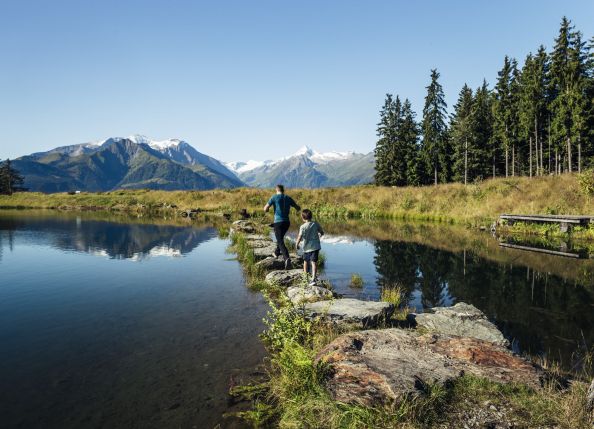 familienwanderung-family-hike-c-zell-am-see-kaprun-tourismus-2-original-1