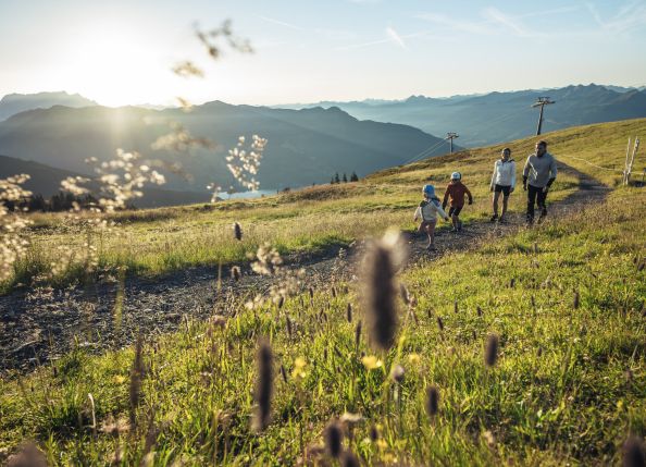 familienwanderung-family-hike-c-zell-am-see-kaprun-tourismus-4-original-1