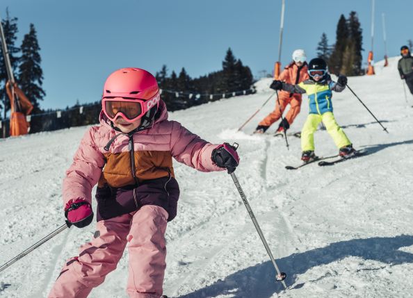 kids-auf-der-piste-schmittenhoehebahn-ag-1