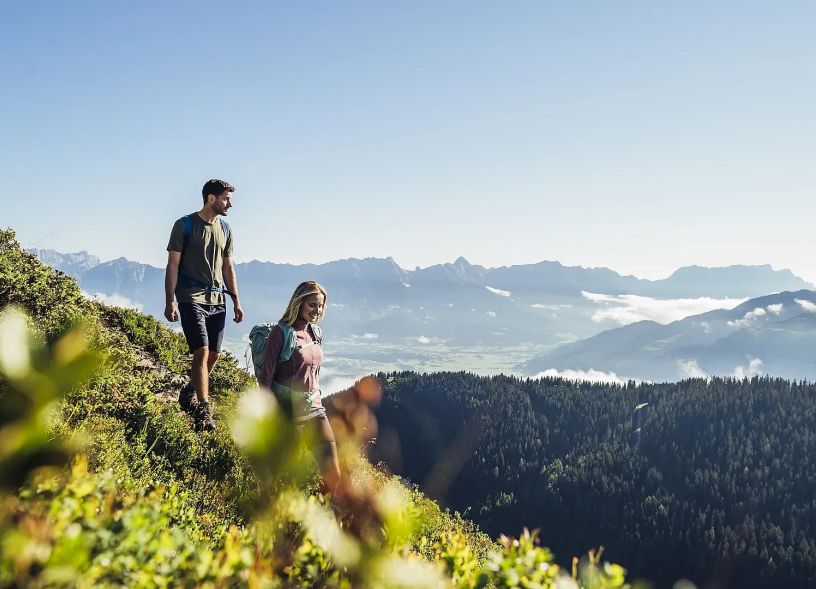 panoramawanderung-auf-der-schmittenhohe-panorama-hike-on-schmittenhohe-c-zell-am-see-kaprun-tourismus-original-11-2