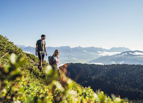 panoramawanderung-auf-der-schmittenhohe-panorama-hike-on-schmittenhohe-c-zell-am-see-kaprun-tourismus-original-13