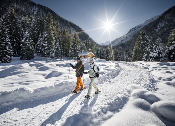 rs340-schneeschuhwanderung-finkau-wildgerlostal-c-ferienregion-nationalpark-hohe-tauern-daniel-breuer-6-1