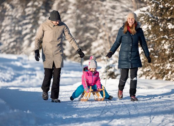 rs411-familienspaziergang-mit-rodelc-ferienregion-nationalpark-hohe-tauern-daniel-breuer-80-1