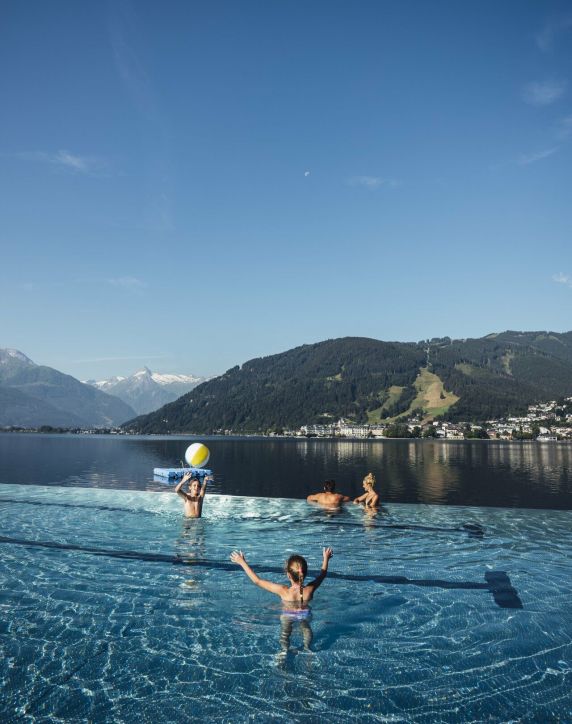 spass-im-strandbad-thumersbach