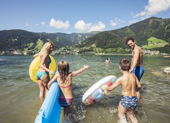 wasserspass-fur-die-ganze-familie-water-fun-for-the-whole-family-c-zell-am-see-kaprun-tourismus-original-7