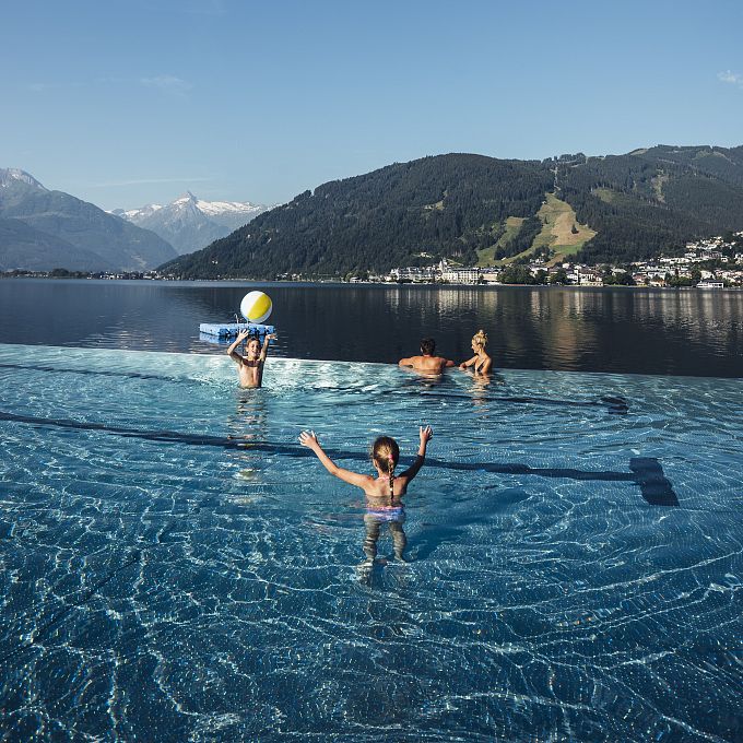 spass-im-strandbad-am-zeller-see-15